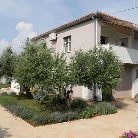 Apartment In Zaton